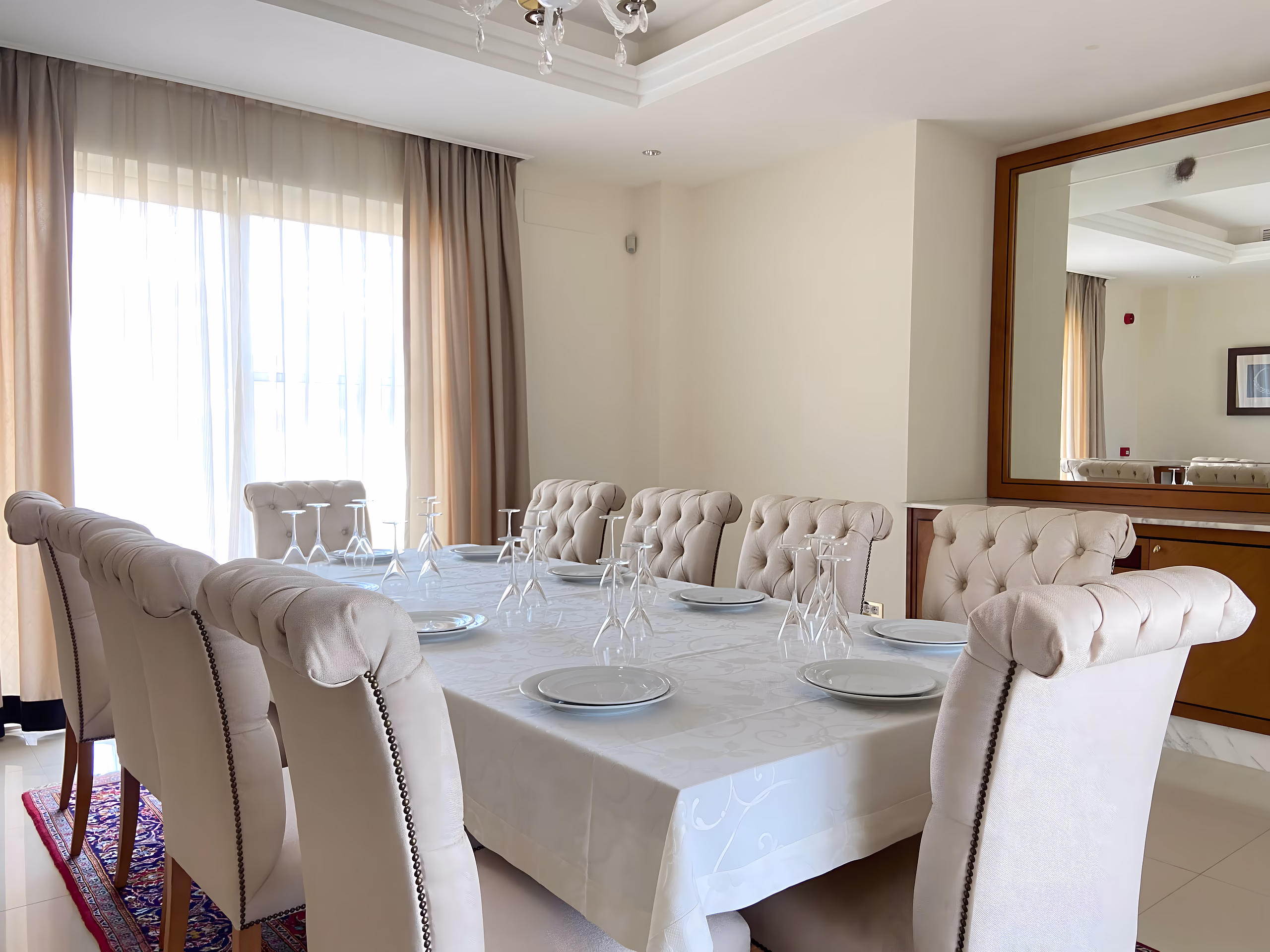 Rooms — Presidential Villas 3