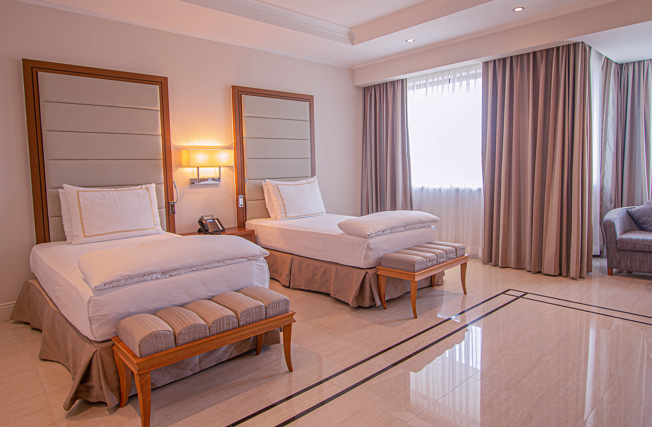 Rooms — Superior Twin